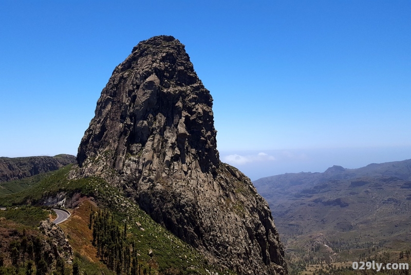 桂林张家界旅游多少钱（桂林张家界旅游多少钱一天）