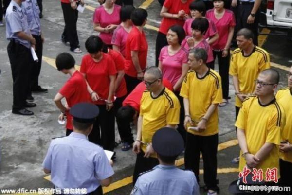 东莞涉黄老板资产（报道东莞涉黄的记者怎么样了）