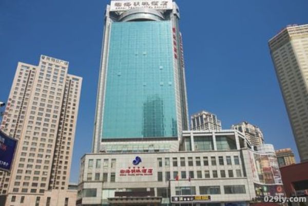 大连渤海明珠大酒店（大连渤海明珠酒店电话）