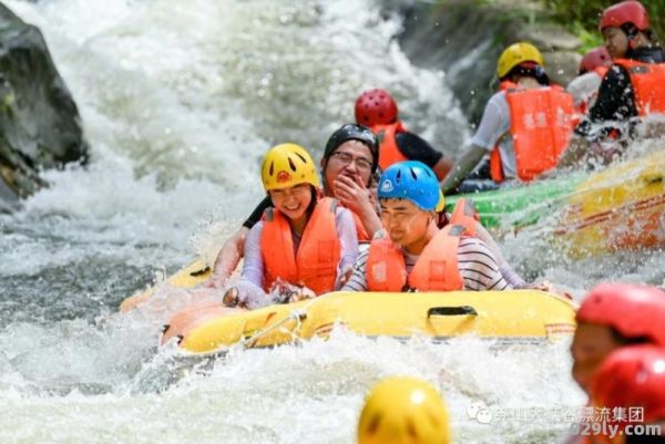 尧山大峡谷漂流（尧山大峡谷漂流多少钱门票）