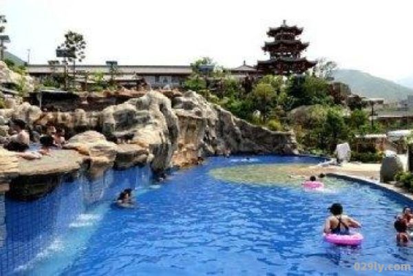 汤峪温泉碧水湾门票（汤峪温泉碧水湾有没有室内温泉）