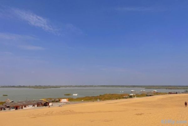 沙湖图片（沙湖图片大全风景）