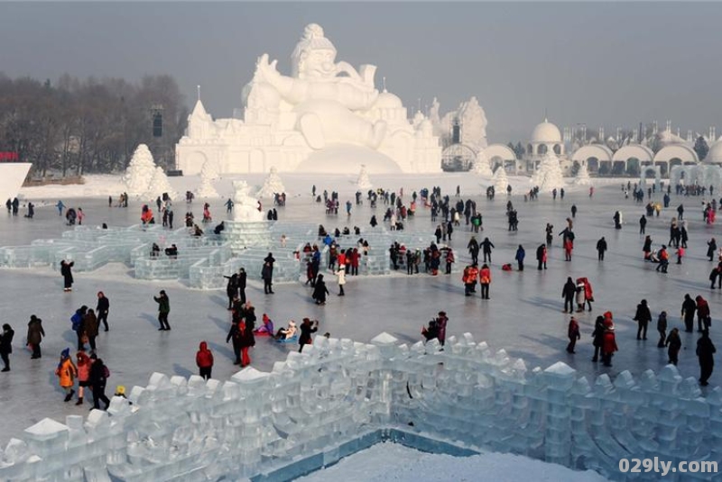 在哈尔滨 冰雪节到底是不是法定假日 有明文规定吗