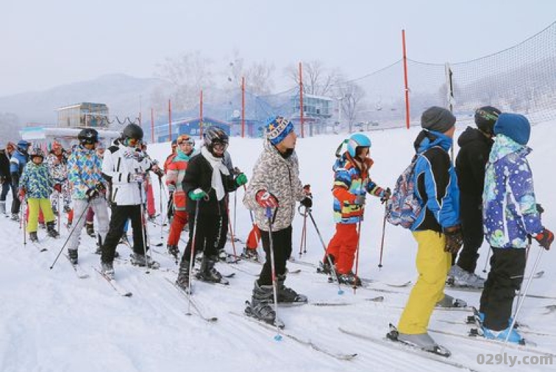 去哈尔滨滑雪场玩,应该准备什么