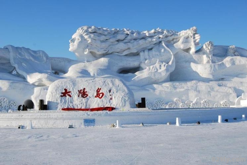 太阳岛是不是哈尔滨市的景点