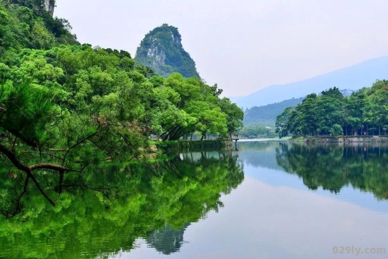 七星岩风景区肇庆介绍（七星岩风景区肇庆介绍照片）