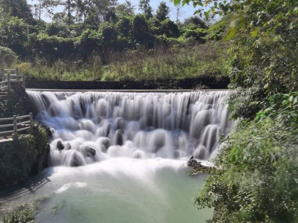 宜昌去武汉旅游团多少钱 去宜昌旅游一般多少钱