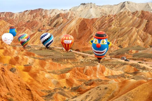 张掖报团旅游团购票多少钱 甘肃张掖旅游团