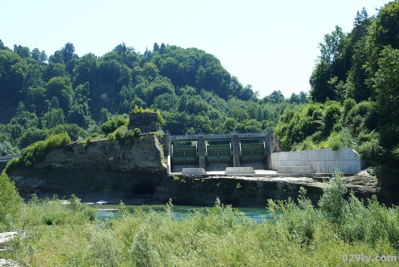 小湾电站（小湾电站在哪里）