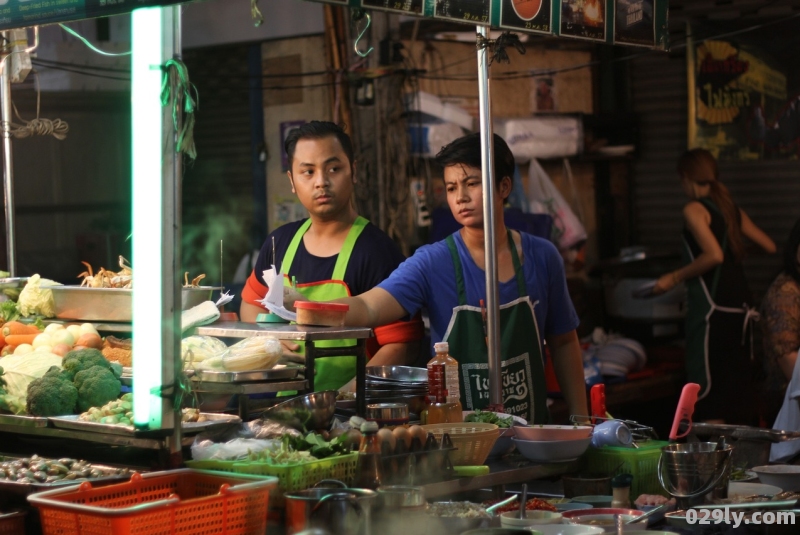 成都旅游攻略美食推荐零食（成都旅游攻略吃货）