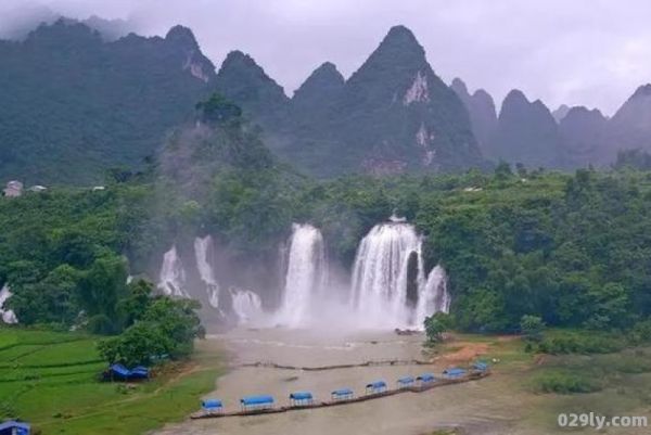 广西旅游（广西旅游必去十大景点排名）