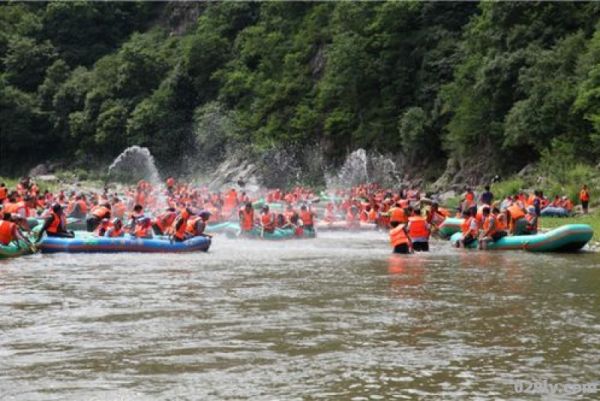 清源红河谷漂流（清源红河谷漂流门票多少钱一位）