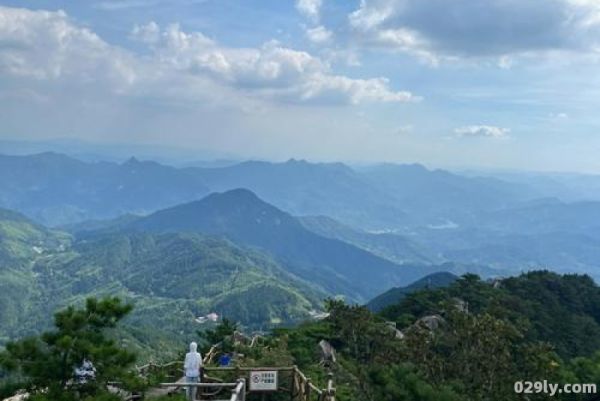 湖北罗田（湖北罗田风景区）