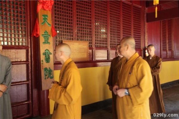 新灵觉禅寺（灵觉寺在哪儿）