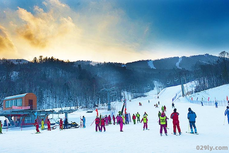 从亚布力滑雪场怎么去雪乡雪乡必去的地方