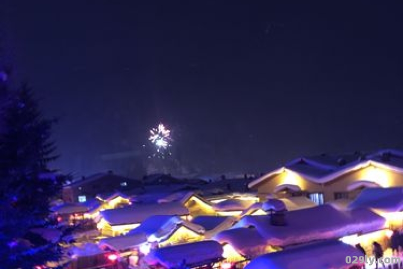 赞美雪乡夜景的短句子