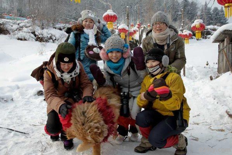 冰雪大世界和雪乡过年的时候人多么