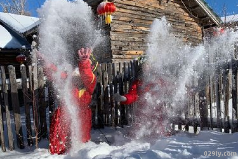 哈尔滨雪乡夏天热吗