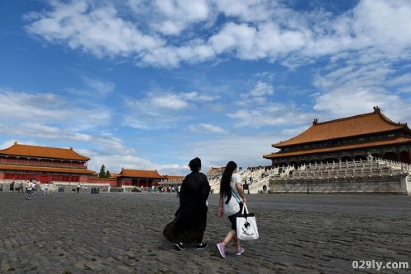 北京旅行社本地游攻略,假期去北京旅游的详细攻略