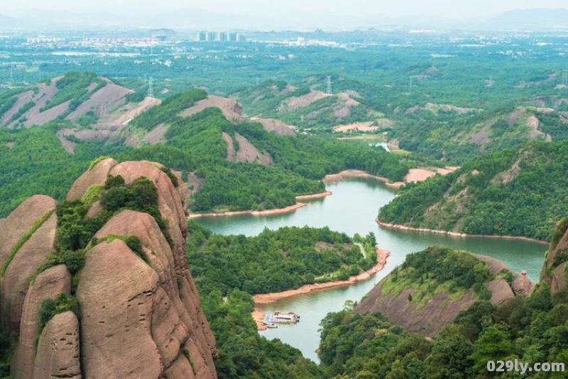 江西旅游景点（江西旅游景点排名前十自驾游）