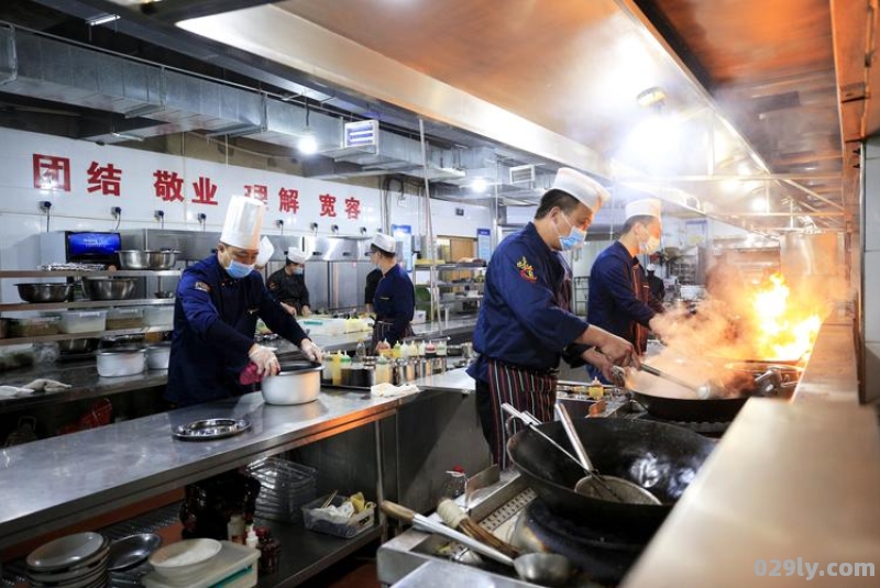 酒店可以做饭吗（酒店可以做饭吗现在）