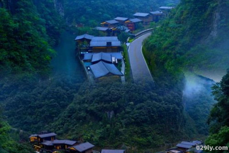 峡谷酒店（峡谷酒店电话）