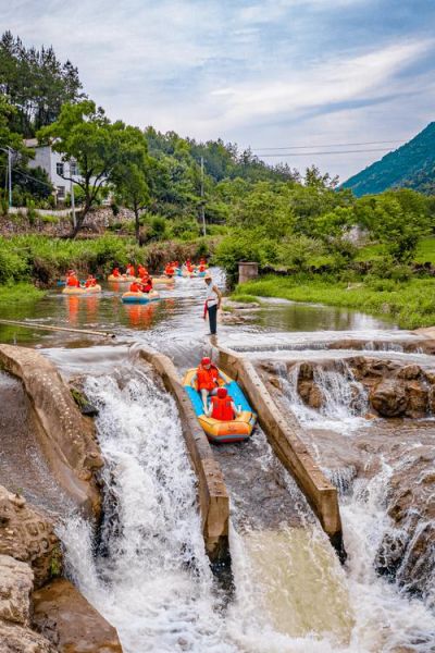 天景山漂流旅游团多少钱 天景山漂流门票