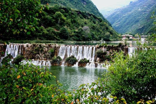 陇南到太原旅游团多少钱 陇南到太原旅游团多少钱啊